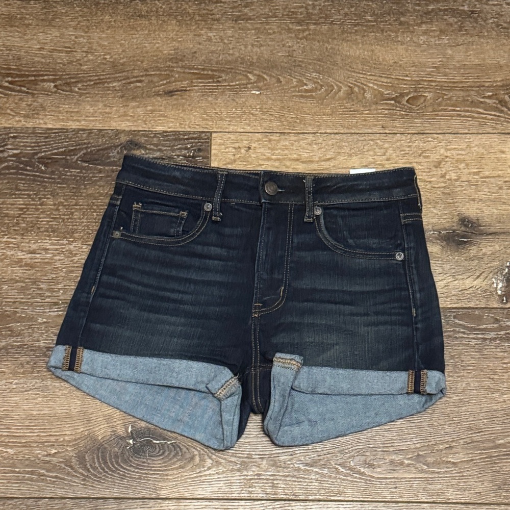 American Eagle super hi rise shortie 4